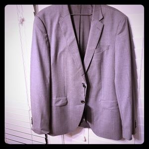 Hugo Boss -42R- Slim fit virgin wool suit